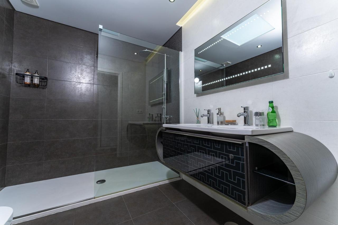 Golf Course - Luxurious Flat T3 - Ponte De Lima Apartment Exterior photo