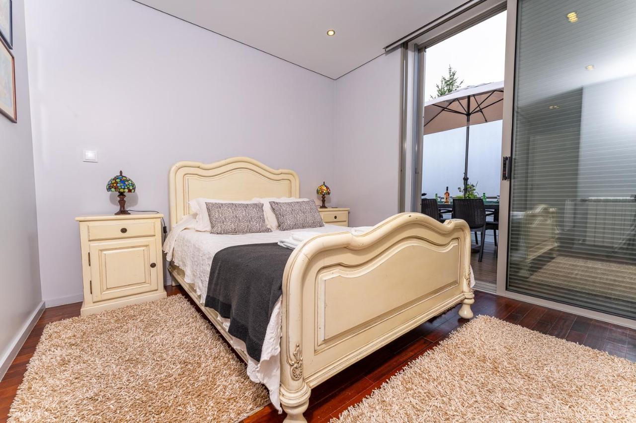 Golf Course - Luxurious Flat T3 - Ponte De Lima Apartment Exterior photo